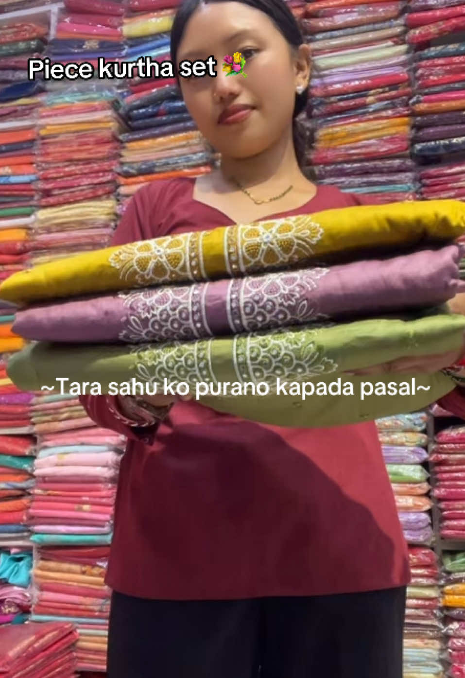 @Tara Sahu Ko Kapada Pasal