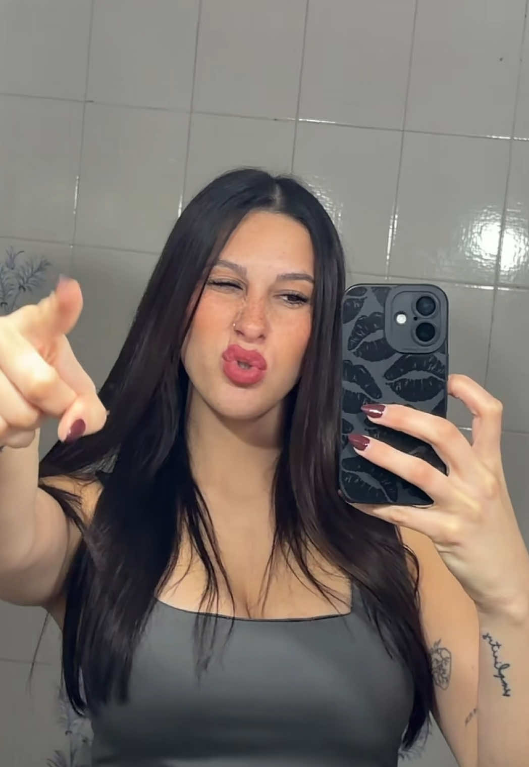 @Mora