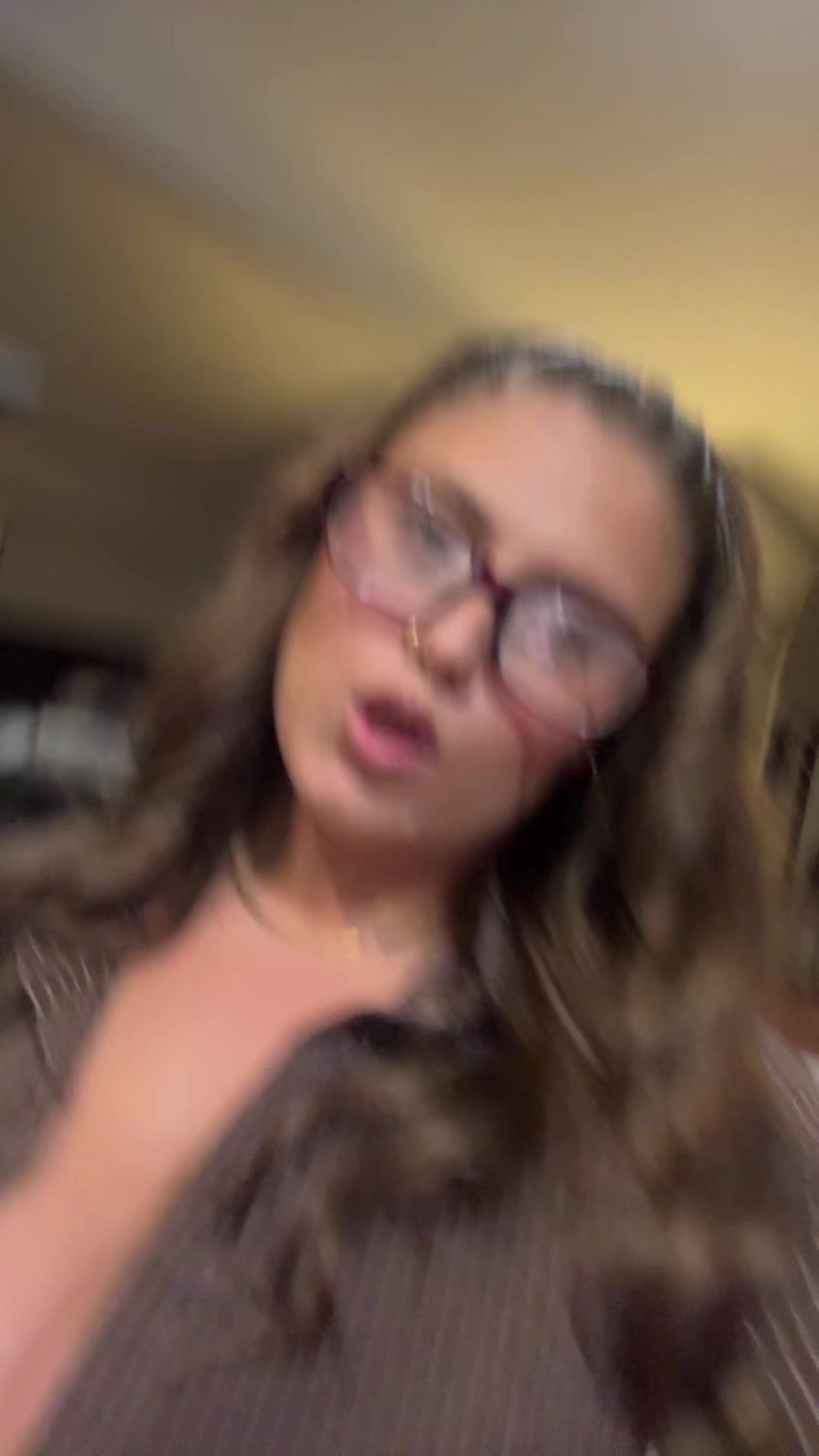 @Luna