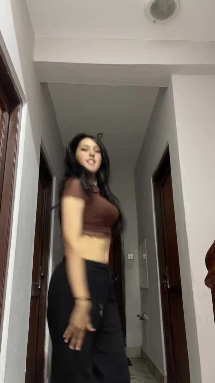 @Anamika🎀