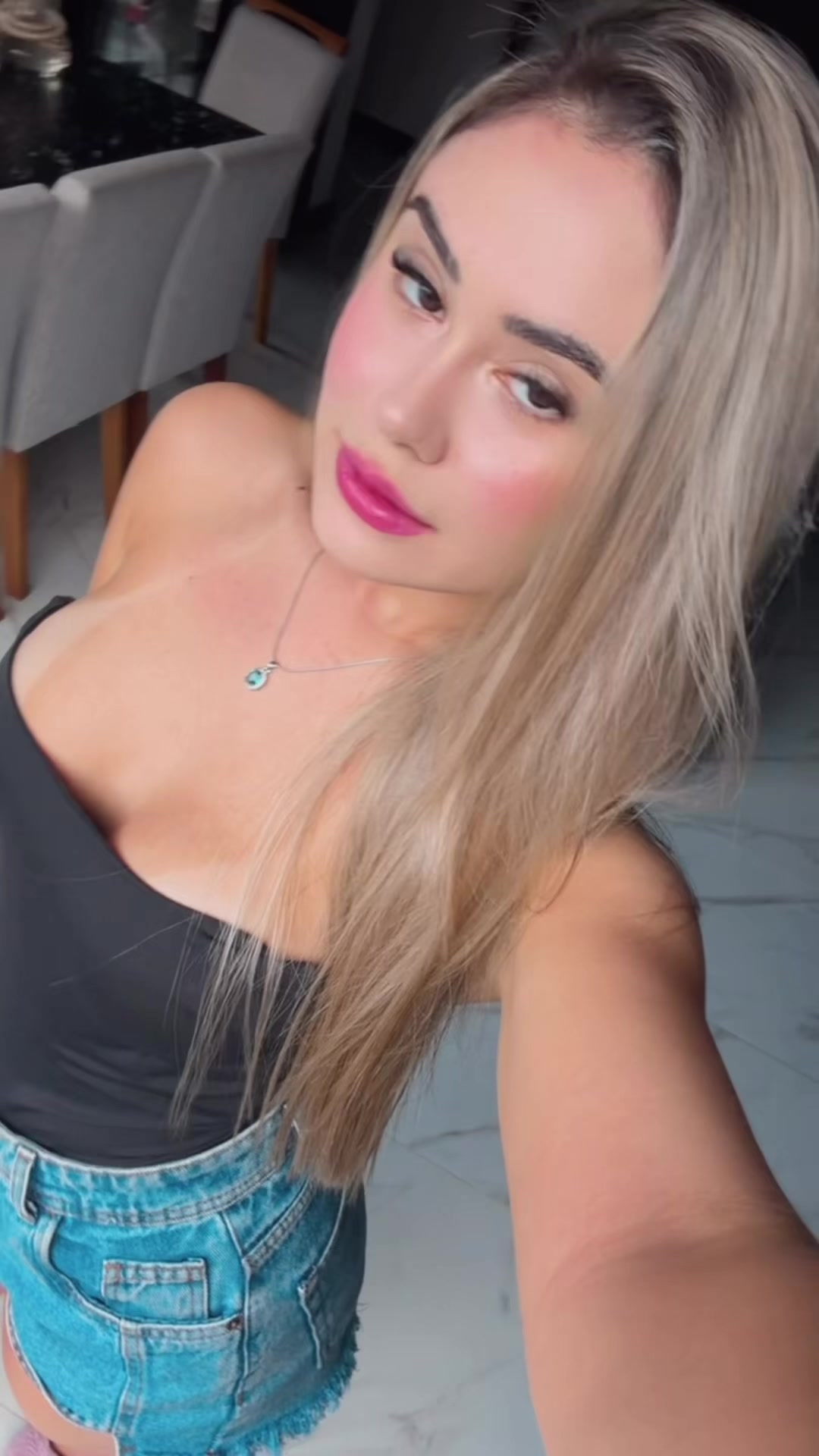 @a_aniinhaa00