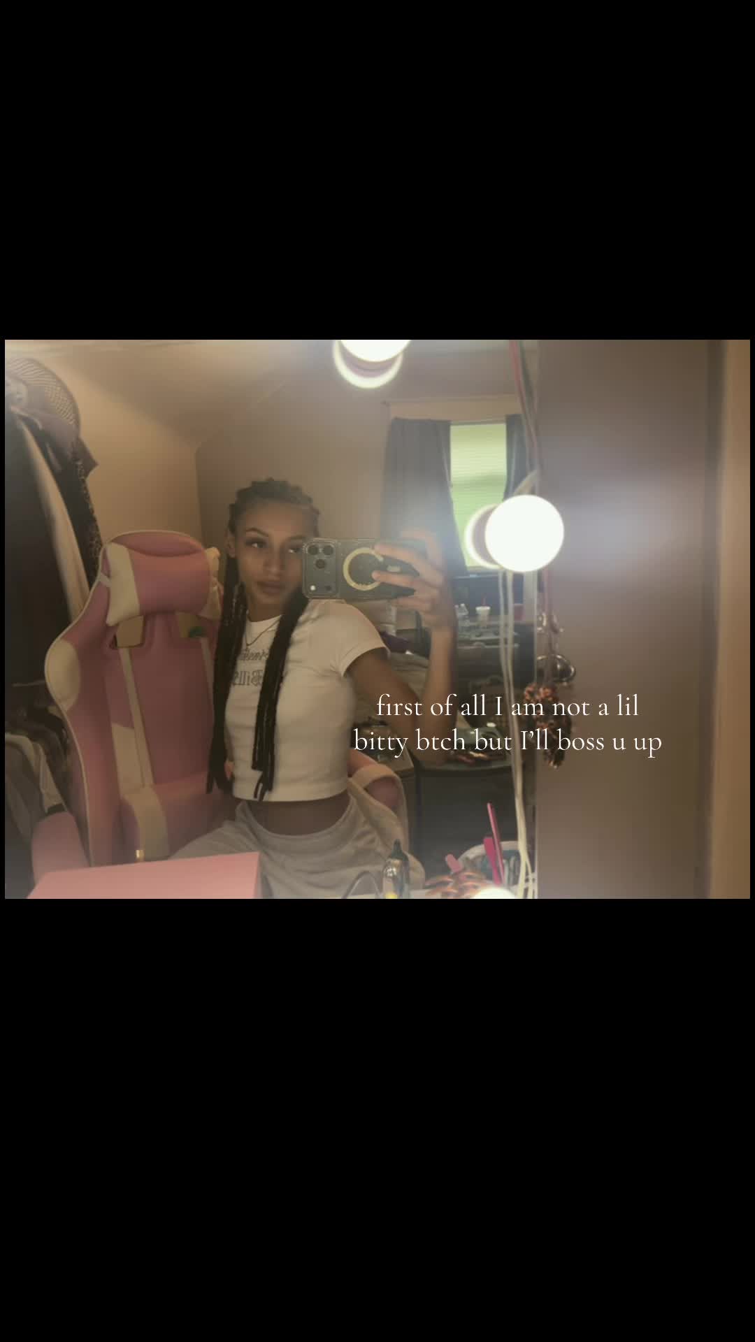 @carleeebaee
