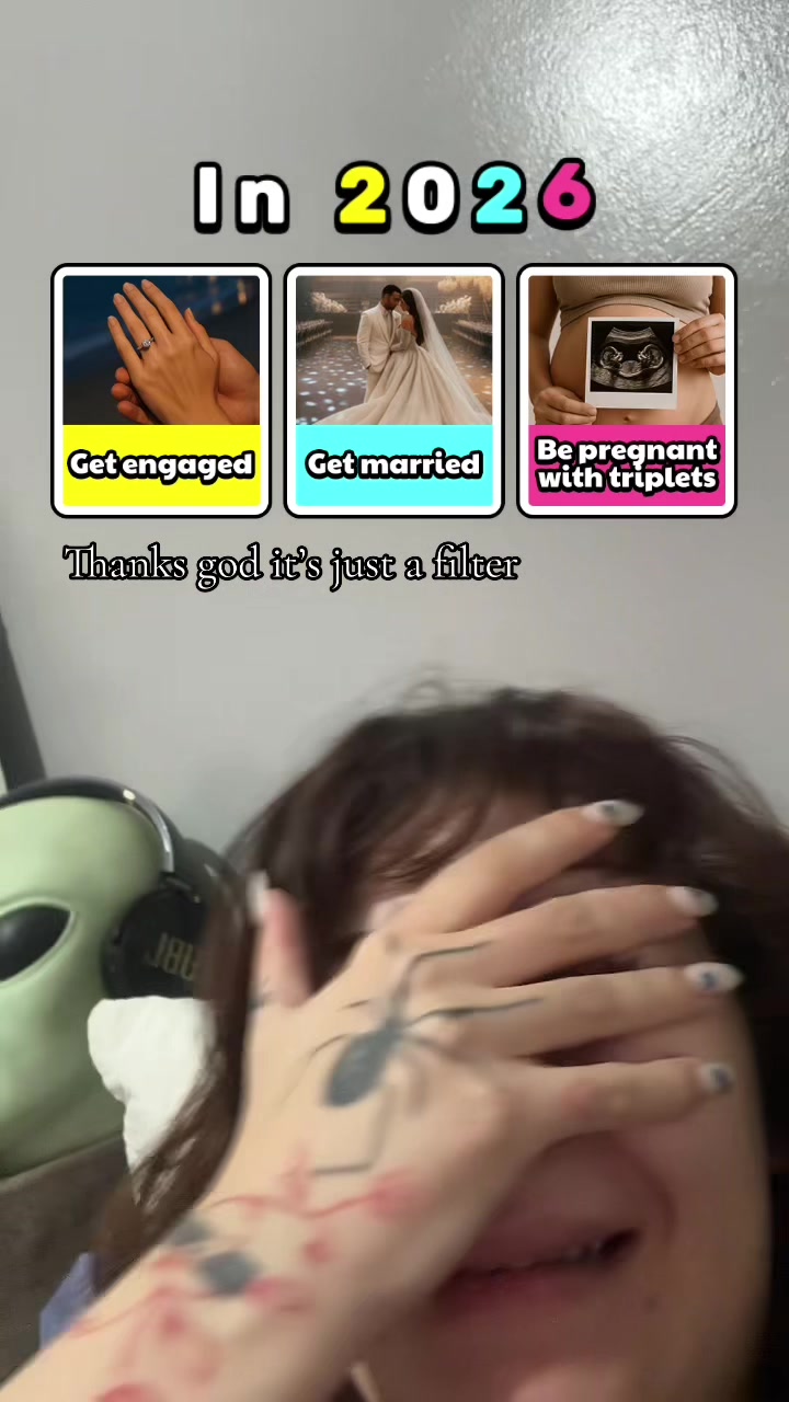 @๐ ๐ฒ ๐ฎ ๐ค ๐ข ๐