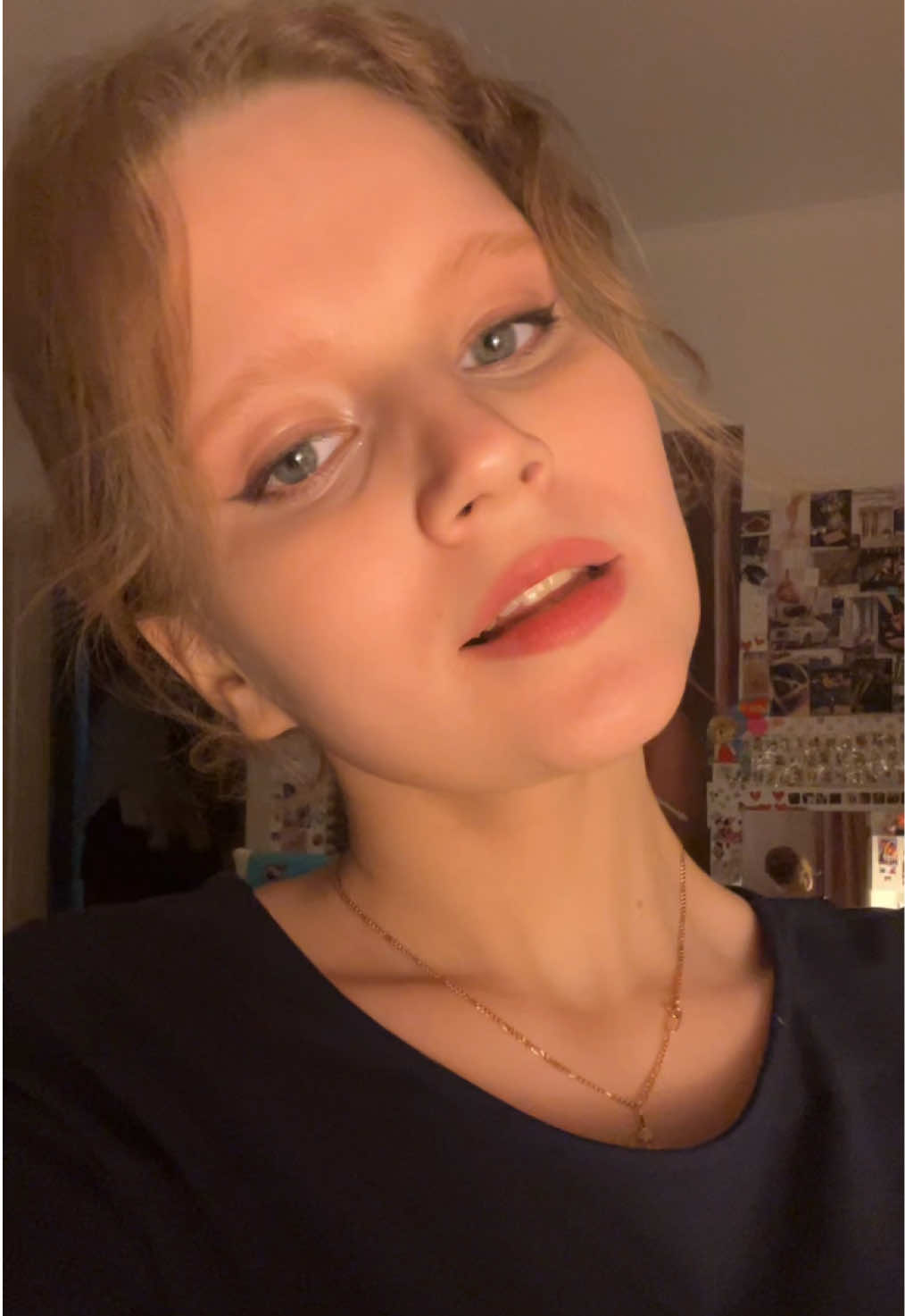 @𝑉𝑖𝑘𝑡𝑜𝑟𝑖𝑎