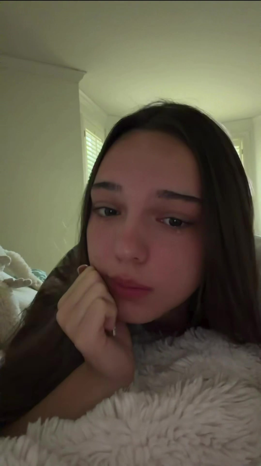 @???
