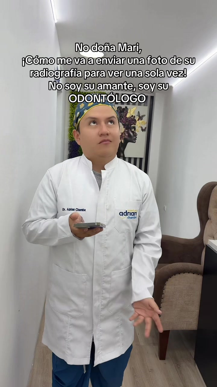 @Odont&oacute;logo Adri&aacute;n Chamba