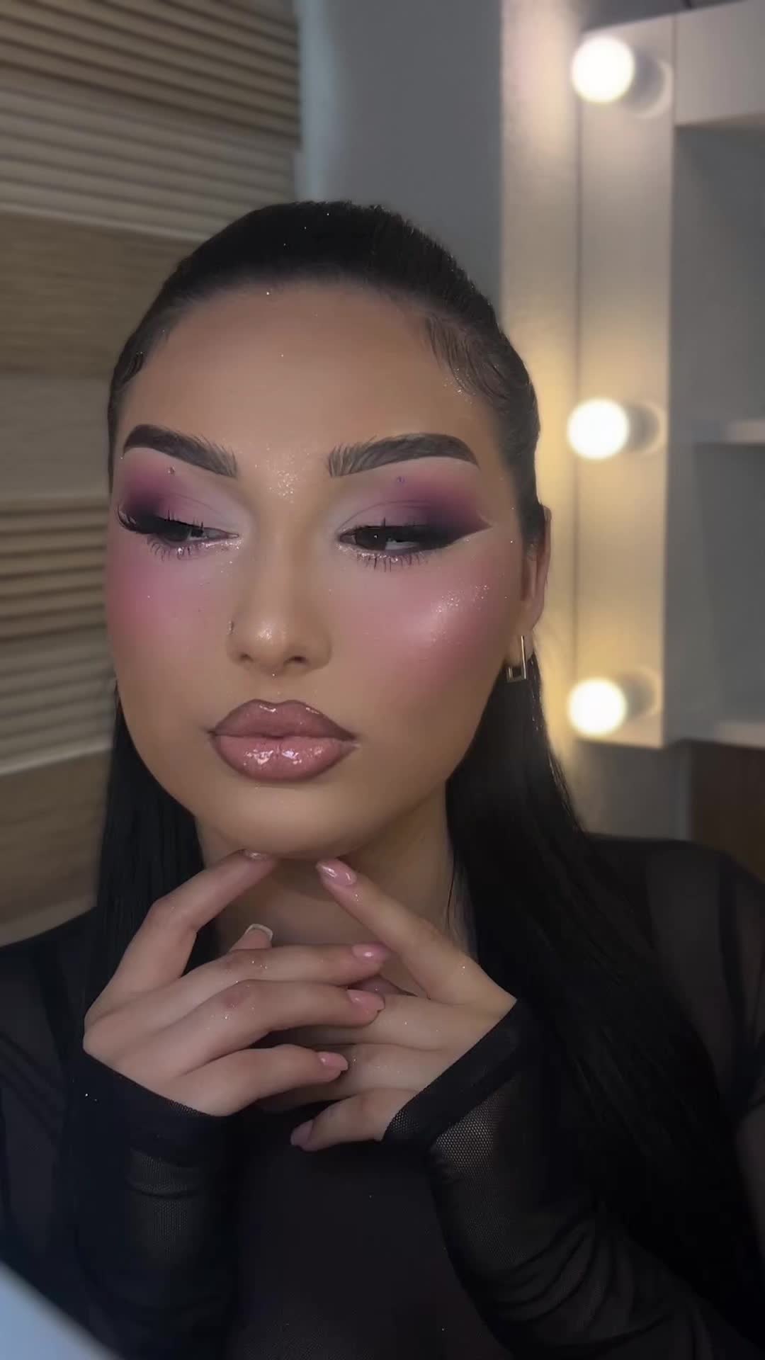 @Matianah_makeup_brows