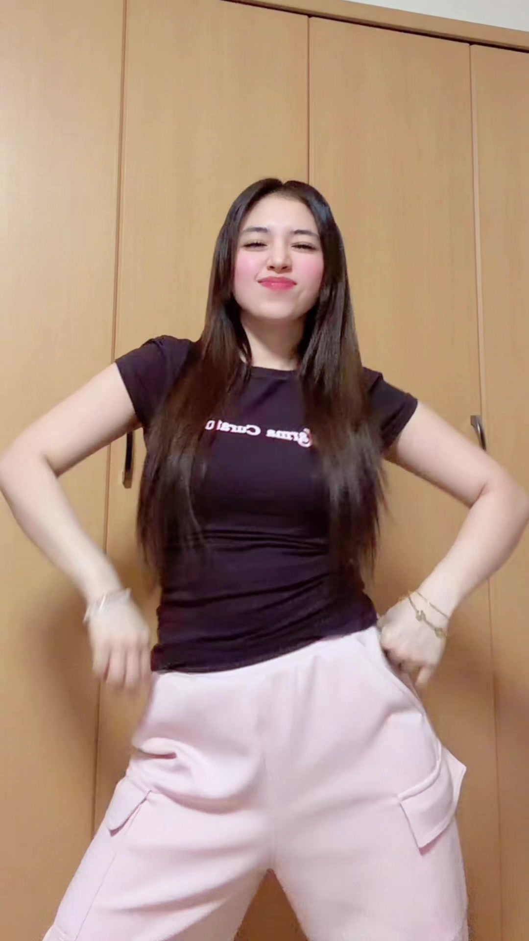 @QUEENMICHIKOI