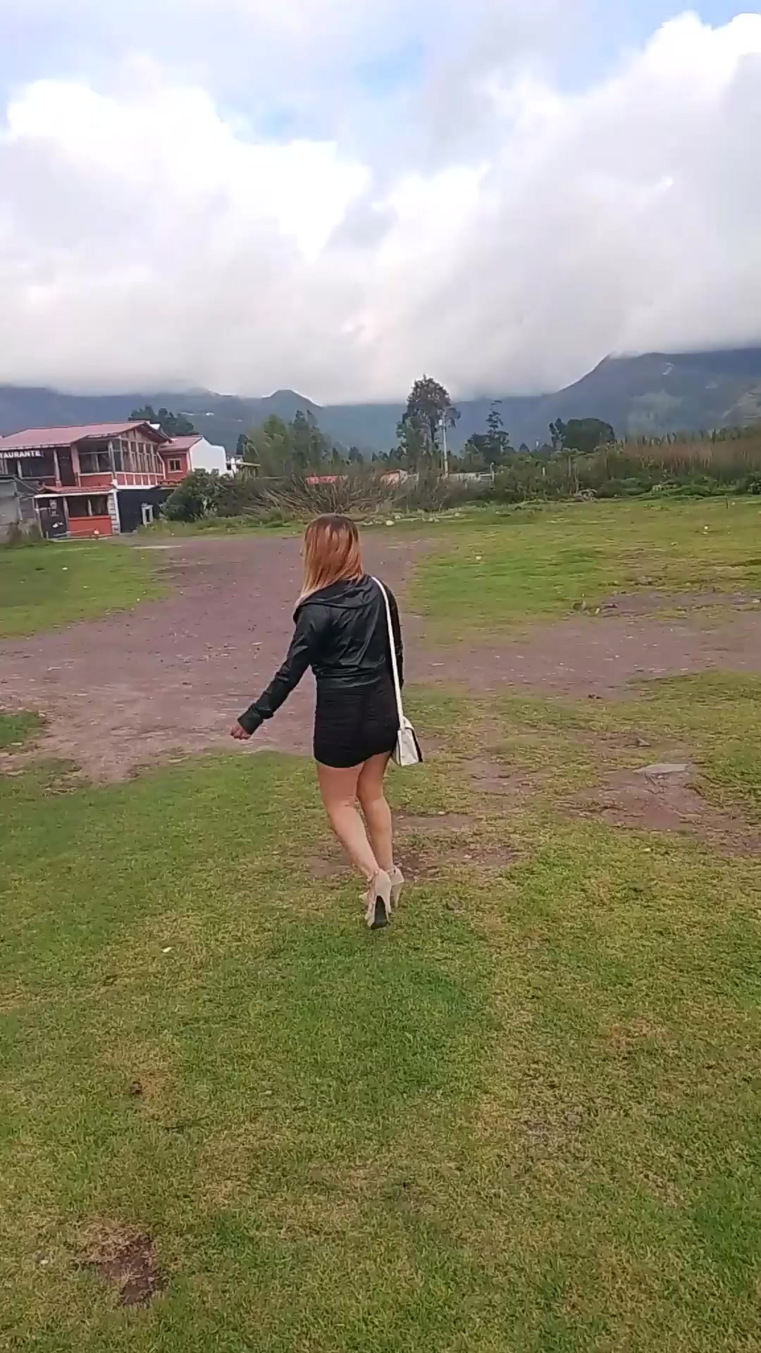 @Johanna Silvana💠