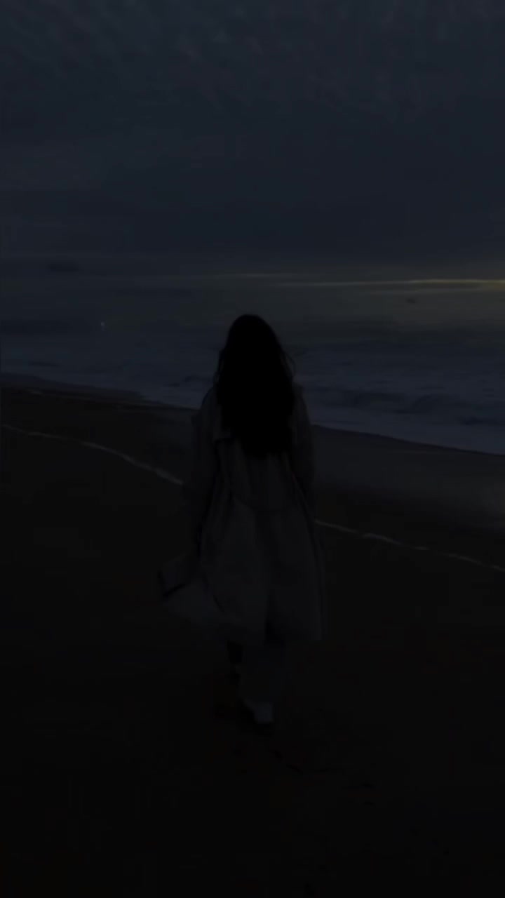 @𓆩❀❥🚶🏼♀️😔 أنا لست هنا❥❀❦𓆪