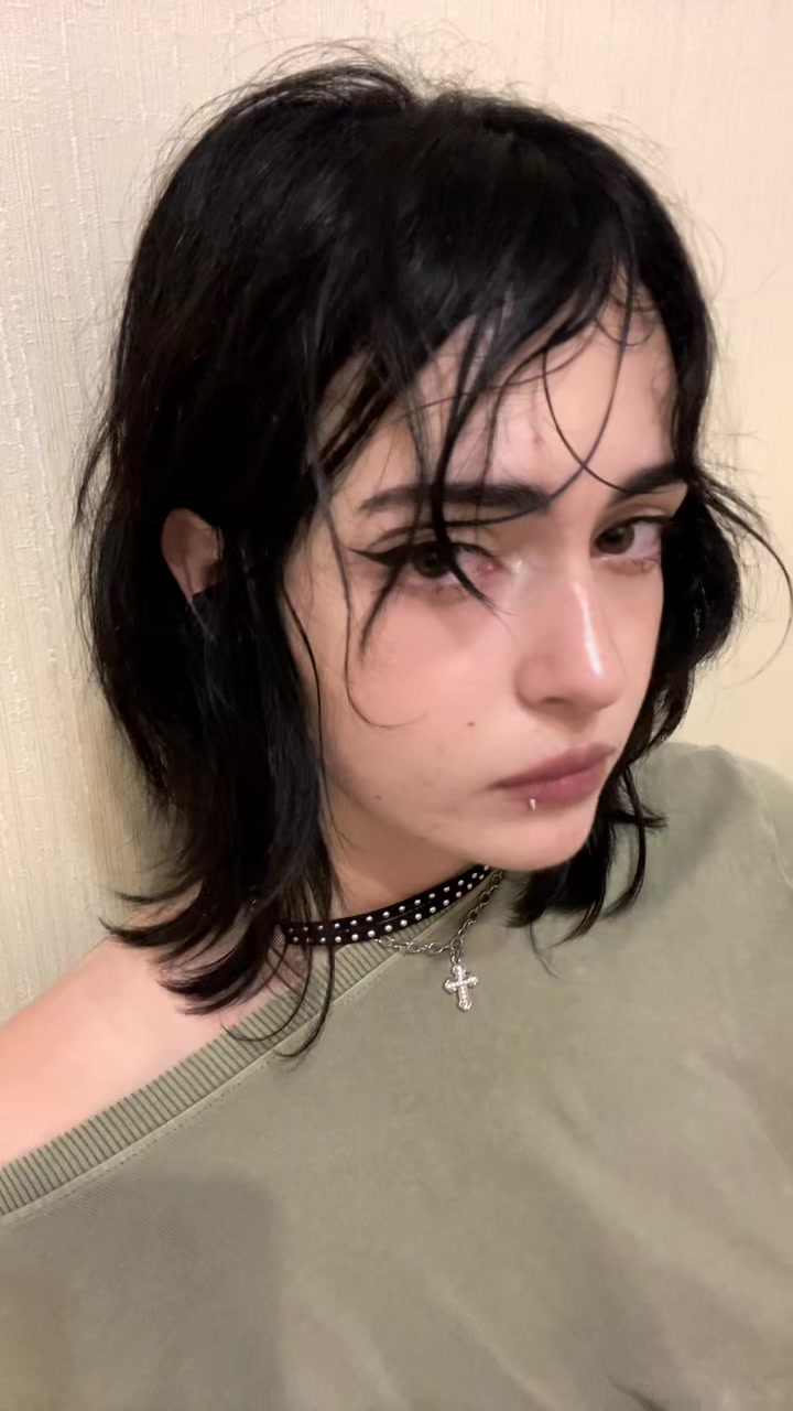 @17_37hn