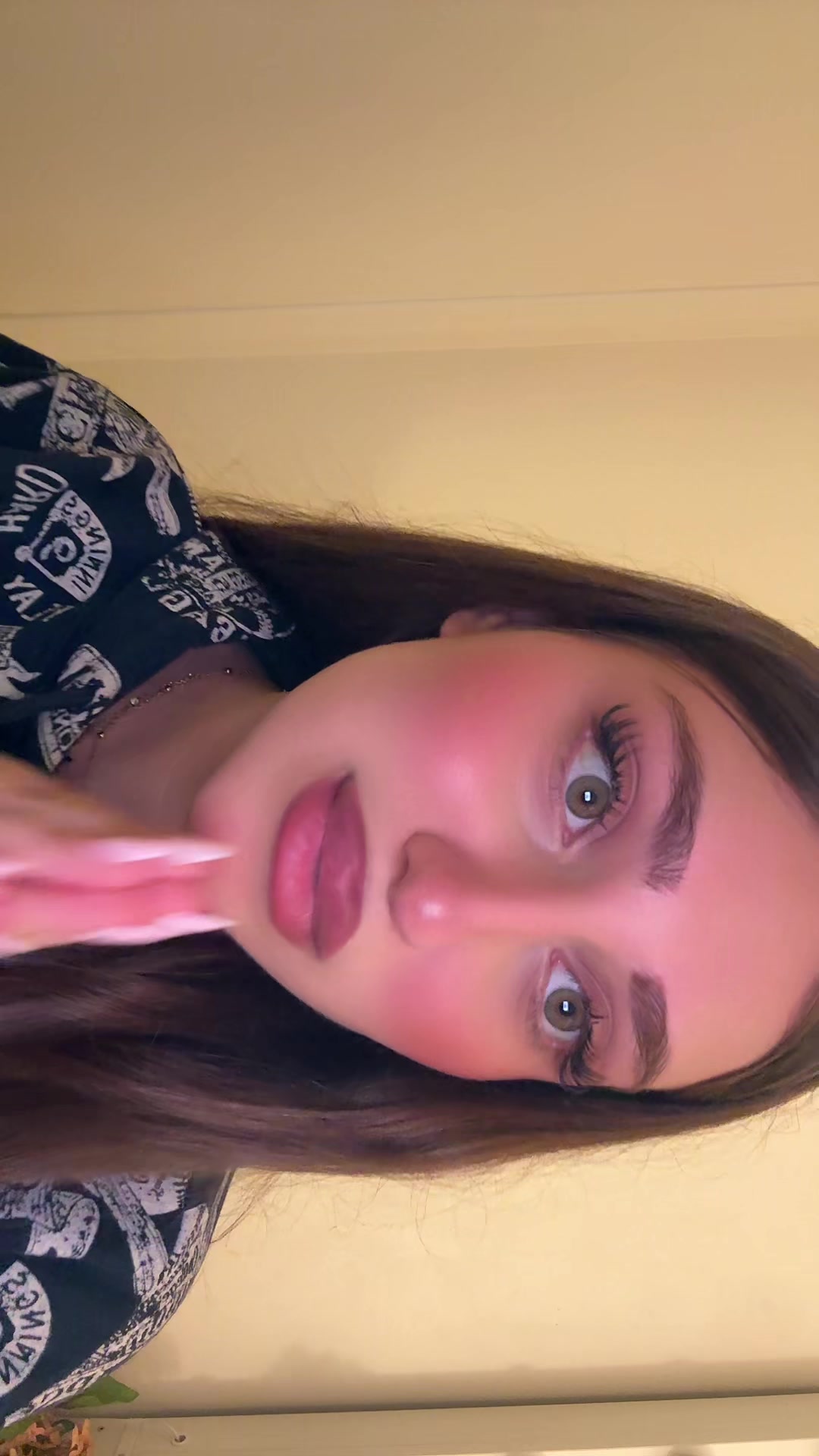 @nessa_n