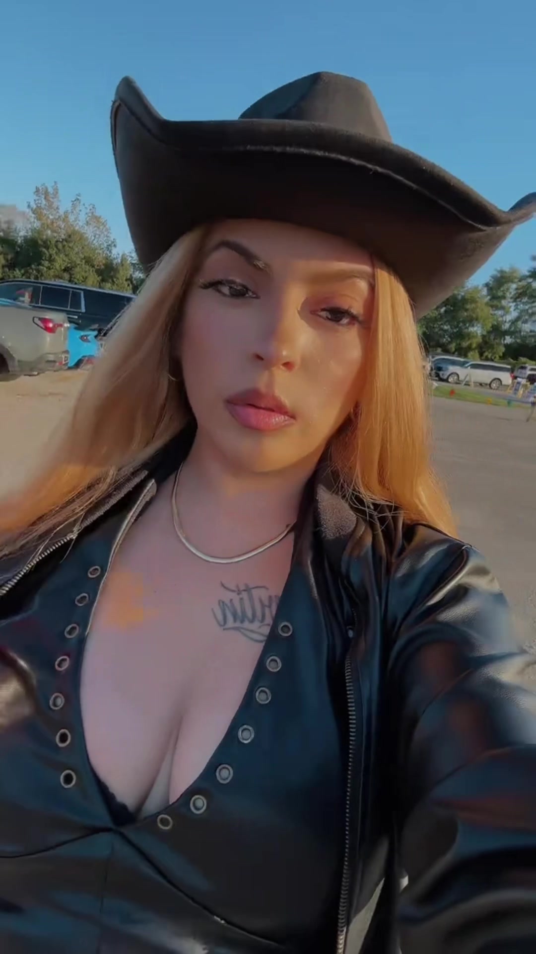 @soy_rosiea