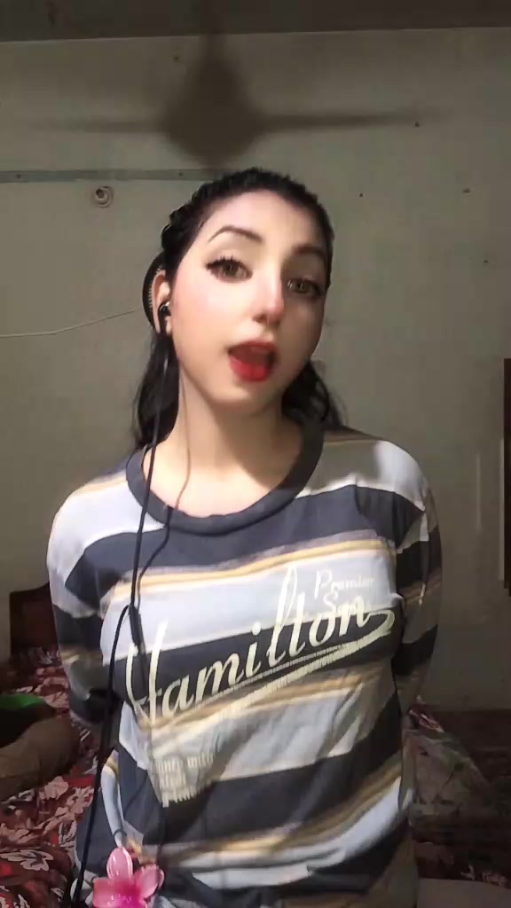 @ANAYA🧚♀️