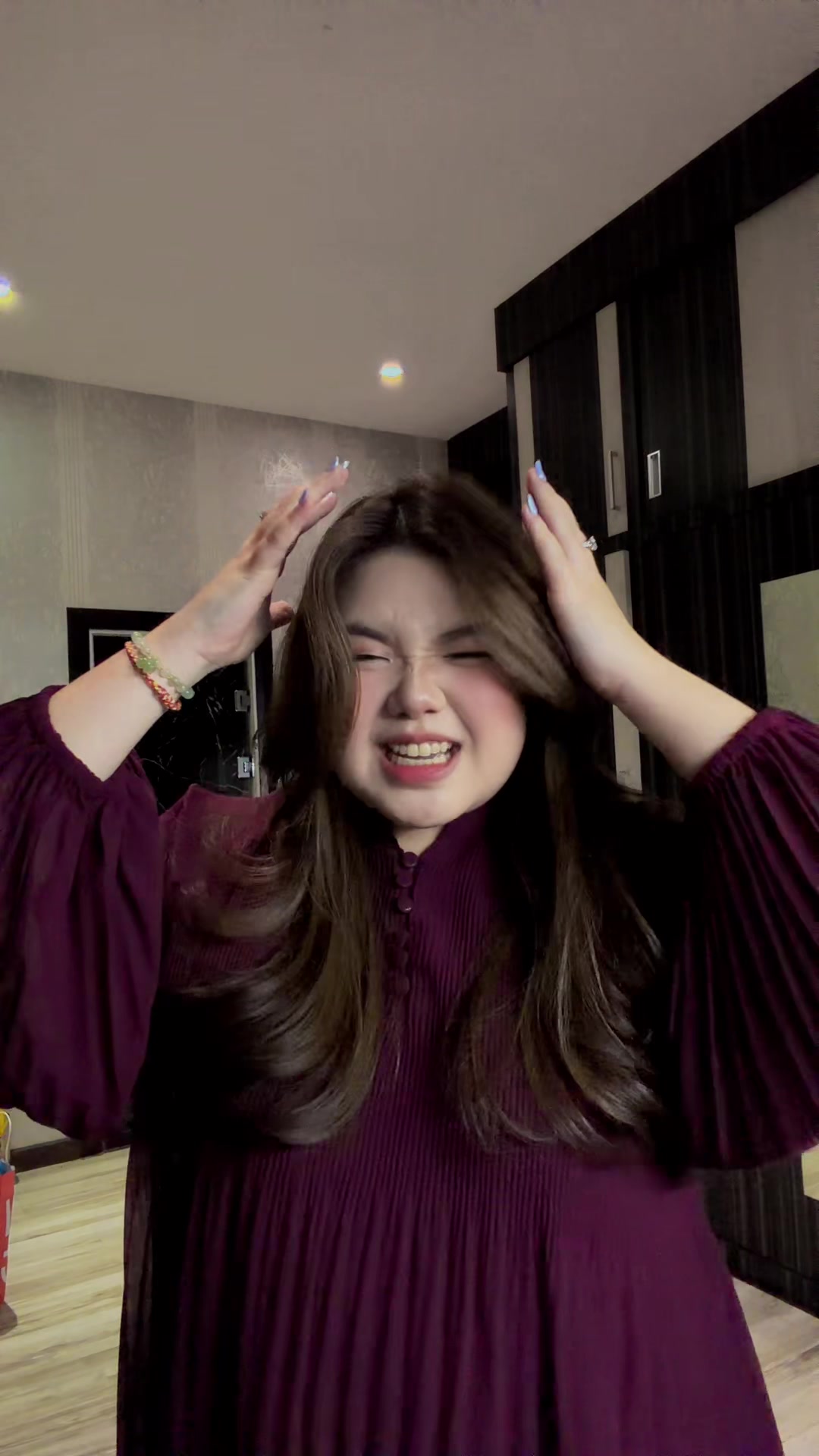 @CJ✨
