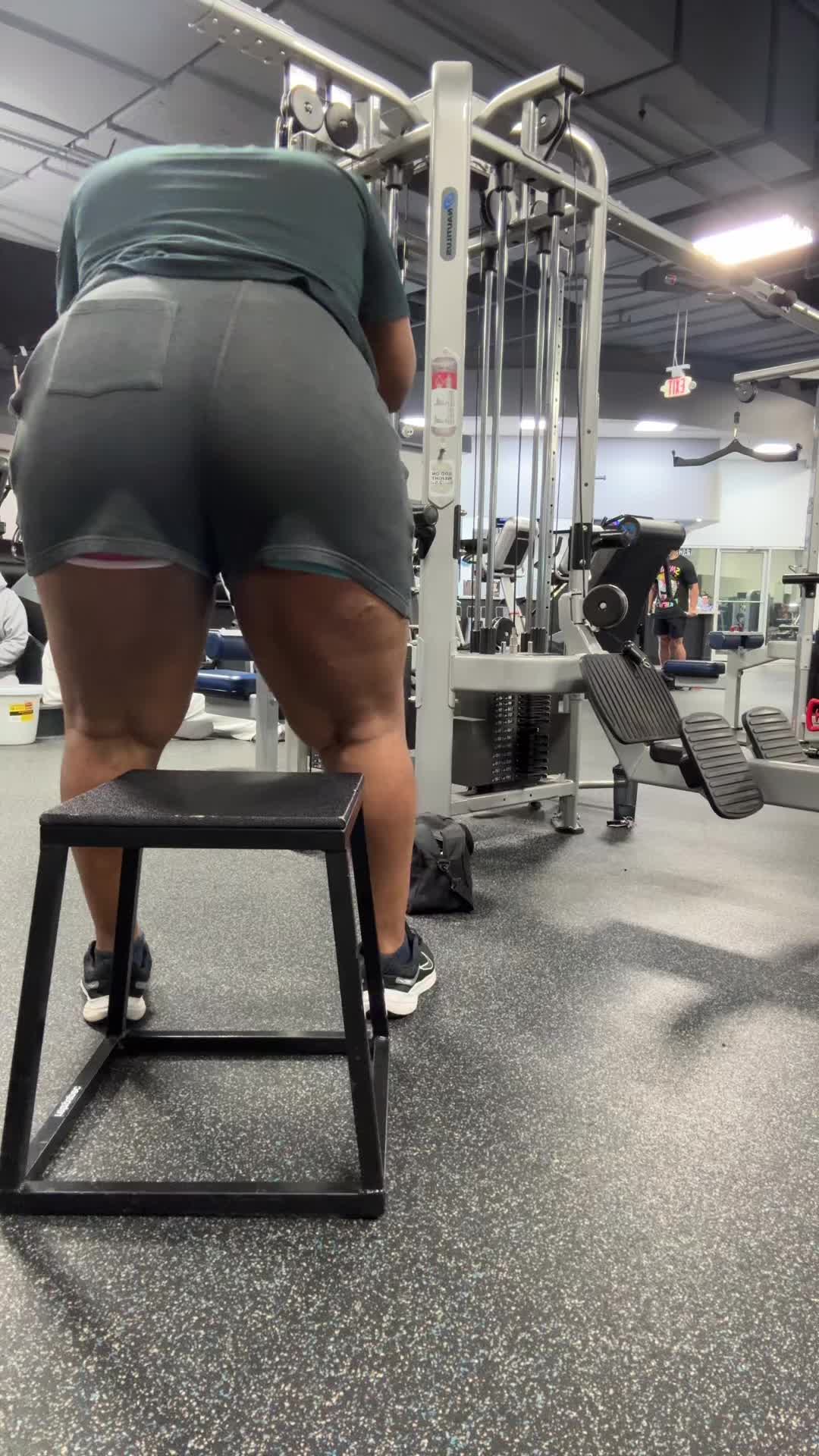 @dukeofglutes 💪🏾🍑🐇