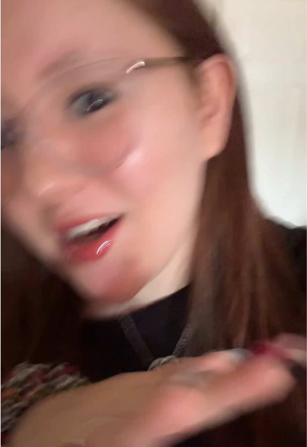 @bella