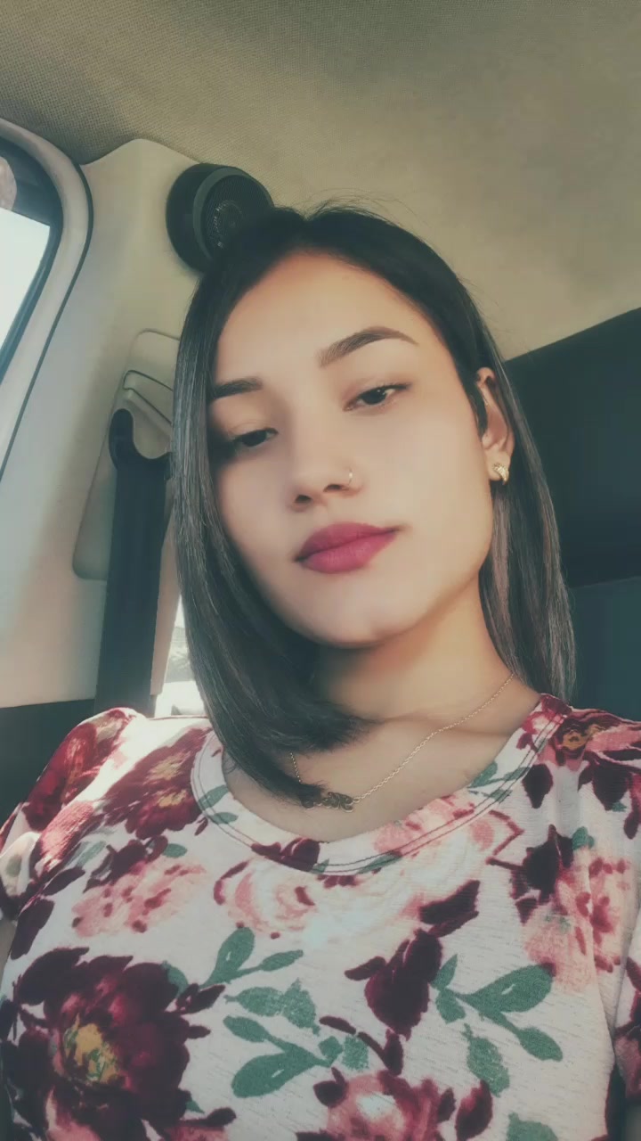 @𝐾𝑒𝑙𝑙𝑦𝐶ℎ𝑎𝑛𝑡𝑒𝑁𝑎𝑖𝑟♡