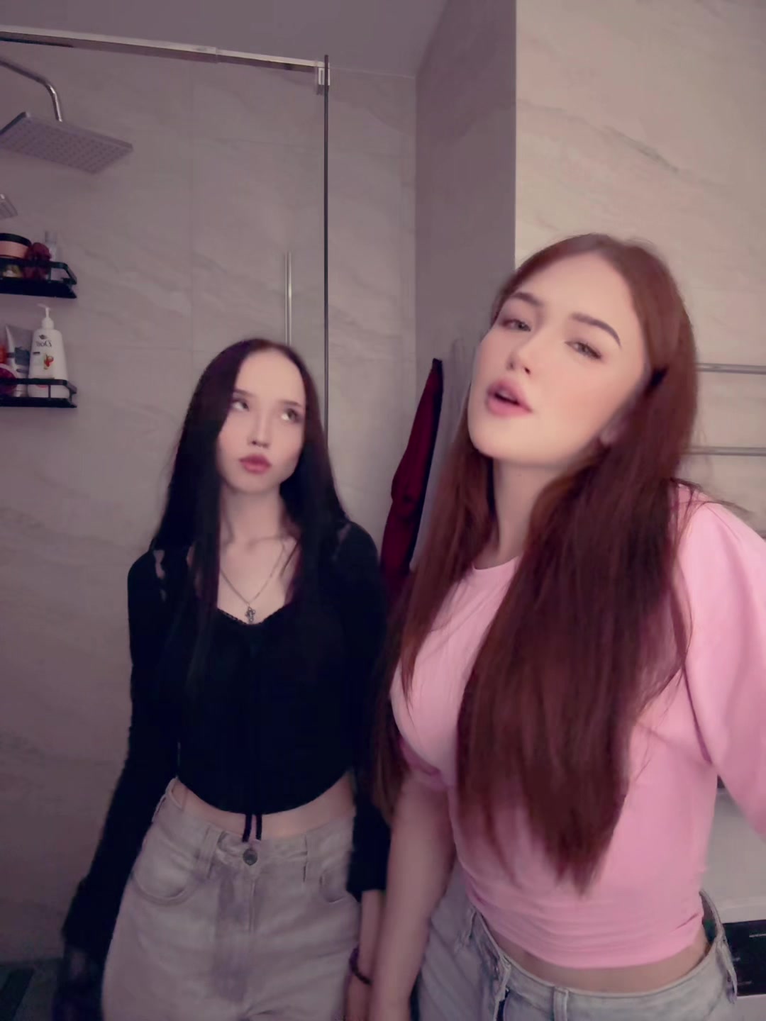 @<3