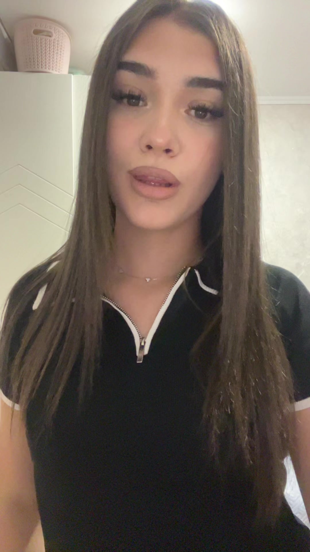 @༒︎