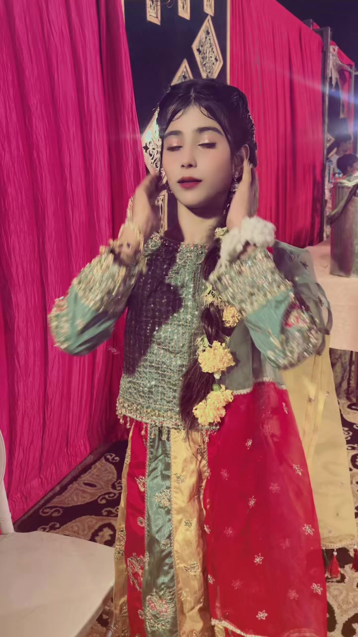 @Sumaira kitkat