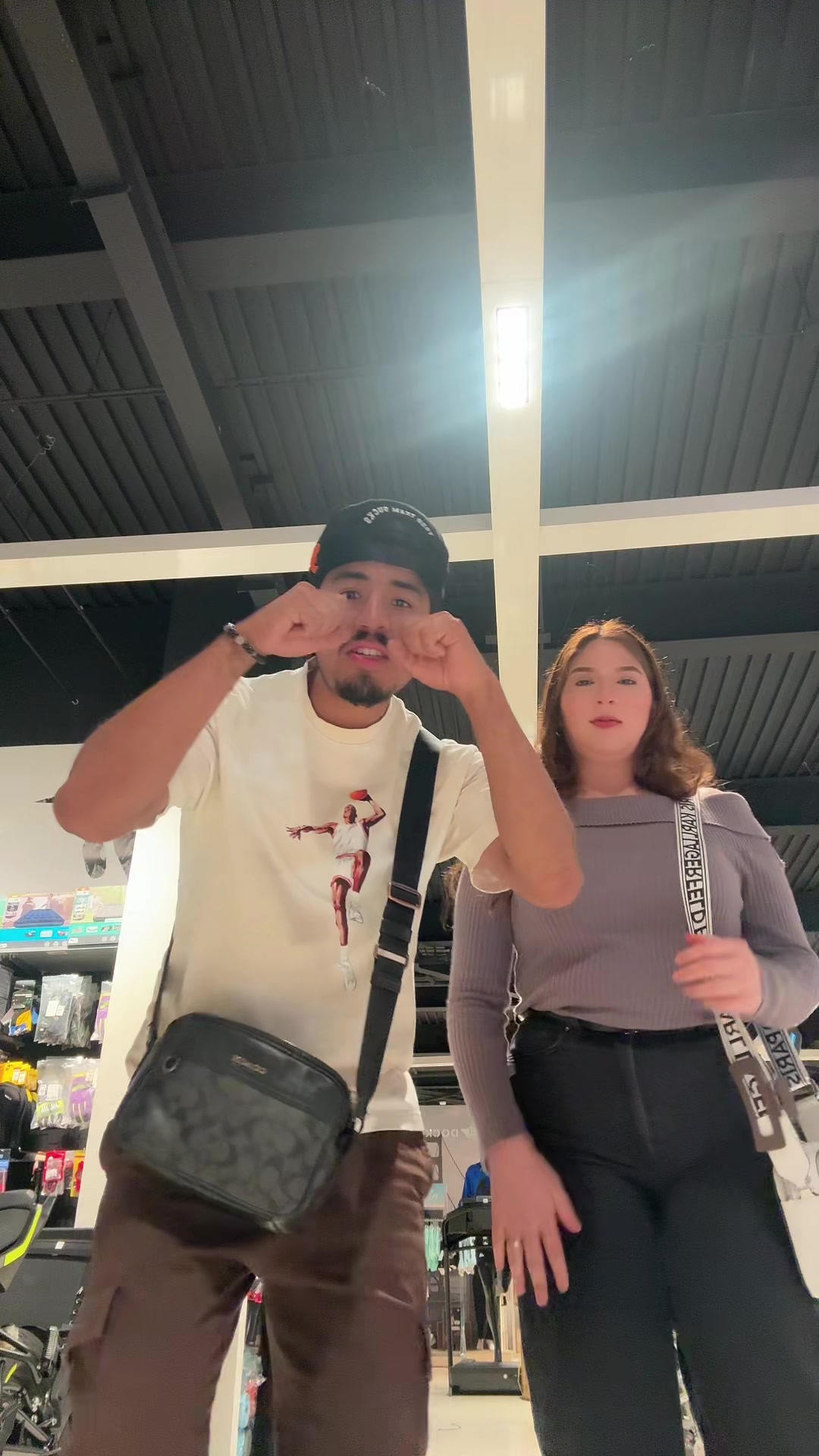 @Jahyr Medina