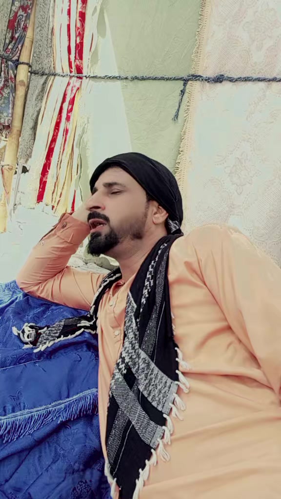 @Noor Pashteen
