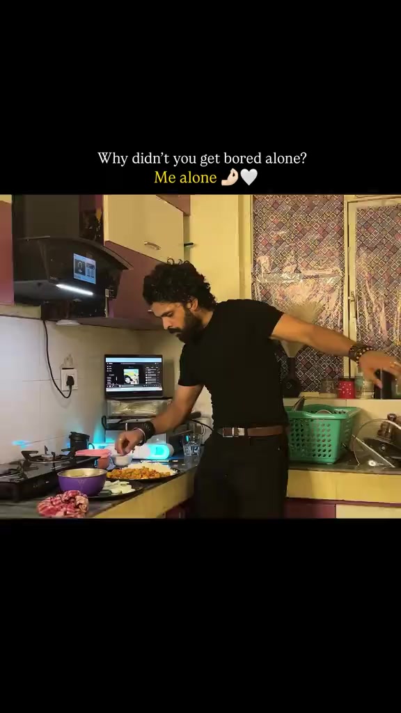 @🇦🇪Faizi 252 🇵🇰