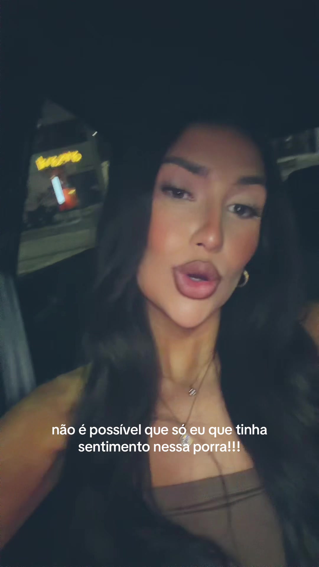 @Gabriela Damazio