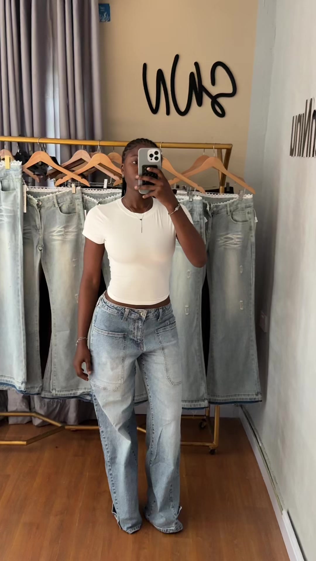@ShopWithNinu