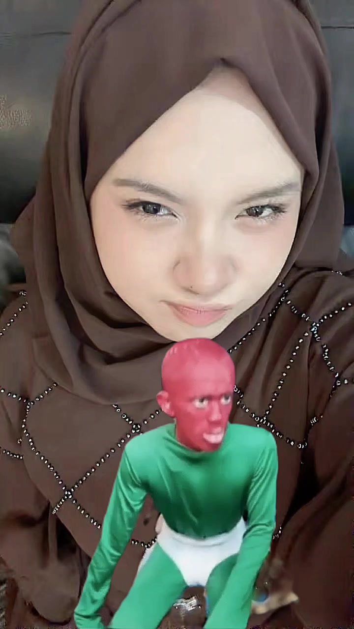 @ayri