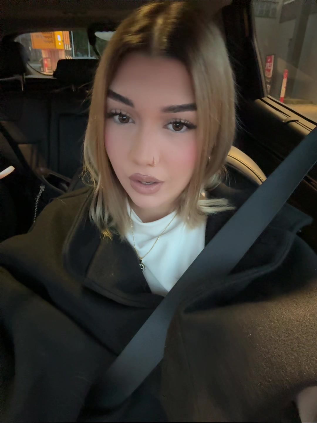 @🎀