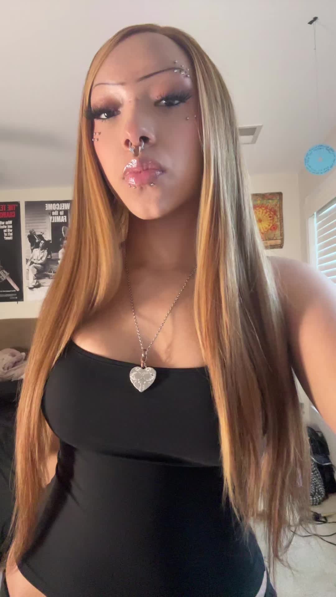 @jahjahjah