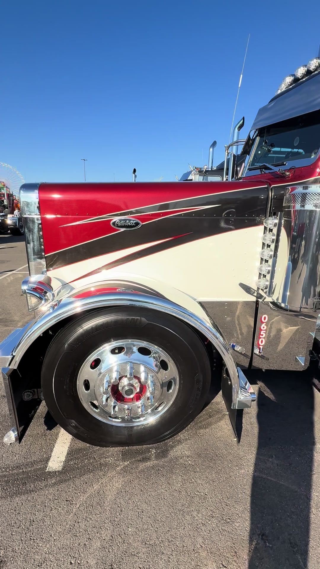 @LexingtonTruck&Trailer