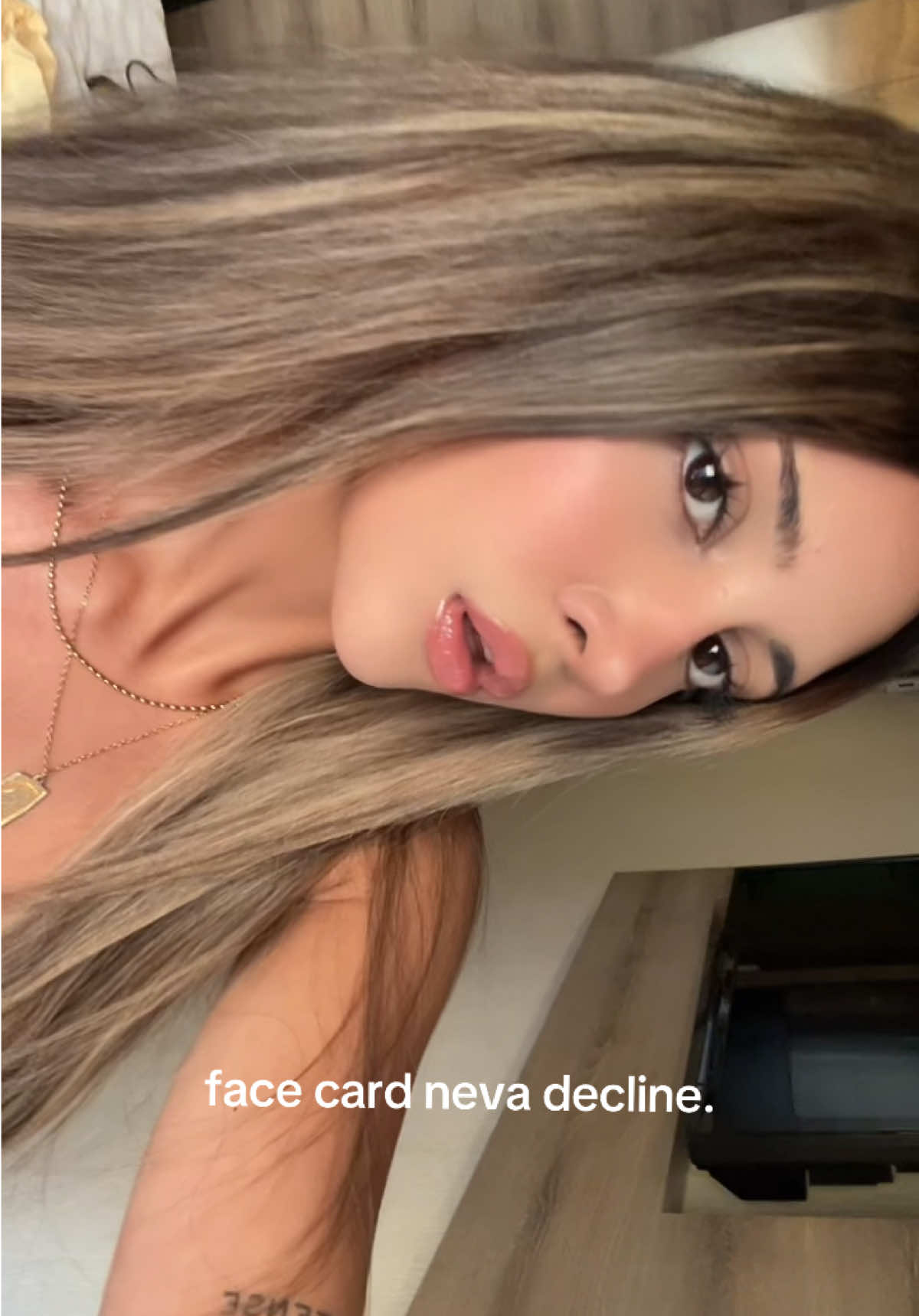 @av&aelig;