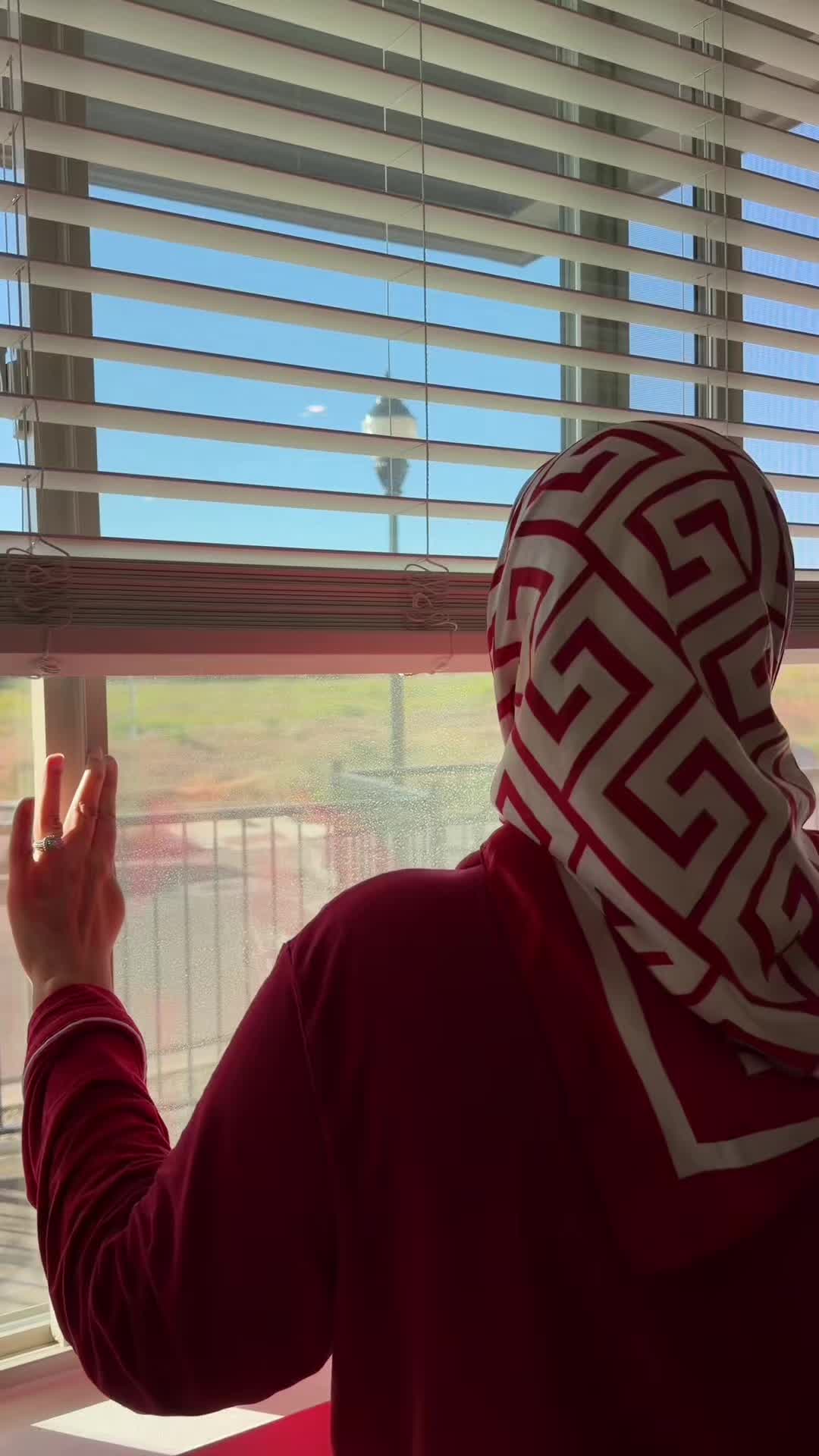 @𝘜𝘥𝘨𝘰𝘰𝘯𝘘𝘢𝘭𝘢𝘯𝘫𝘰