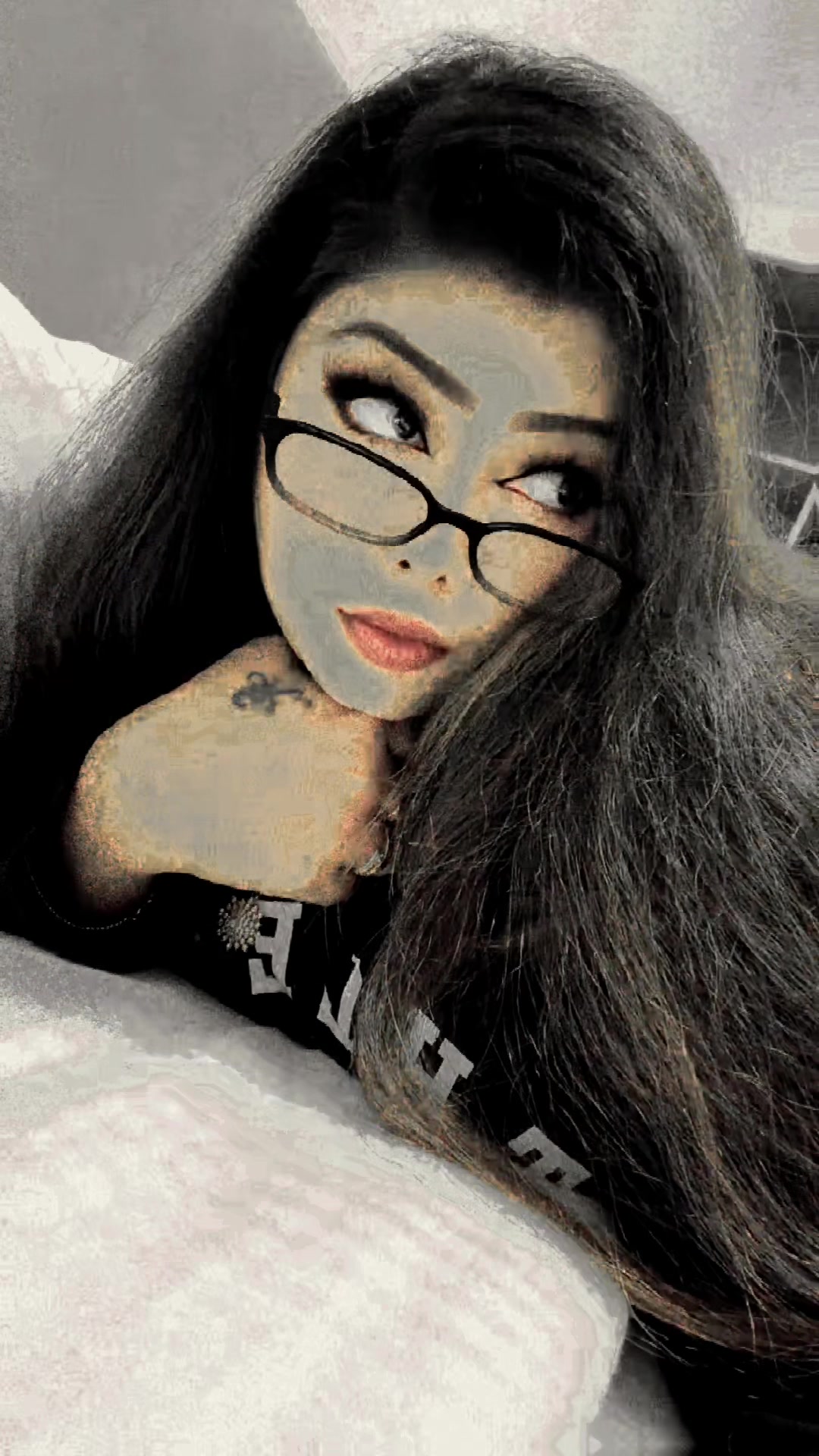 @ǝɔuɐɯoᴚ lnɟǝɓuǝʌǝᴚ 🖤