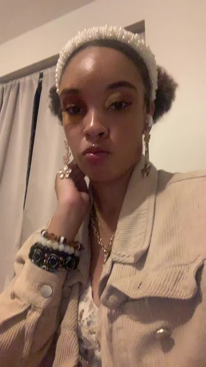 @Ladayzhathedoll🦋🍯🧚🏽&zwj;♀️🎨