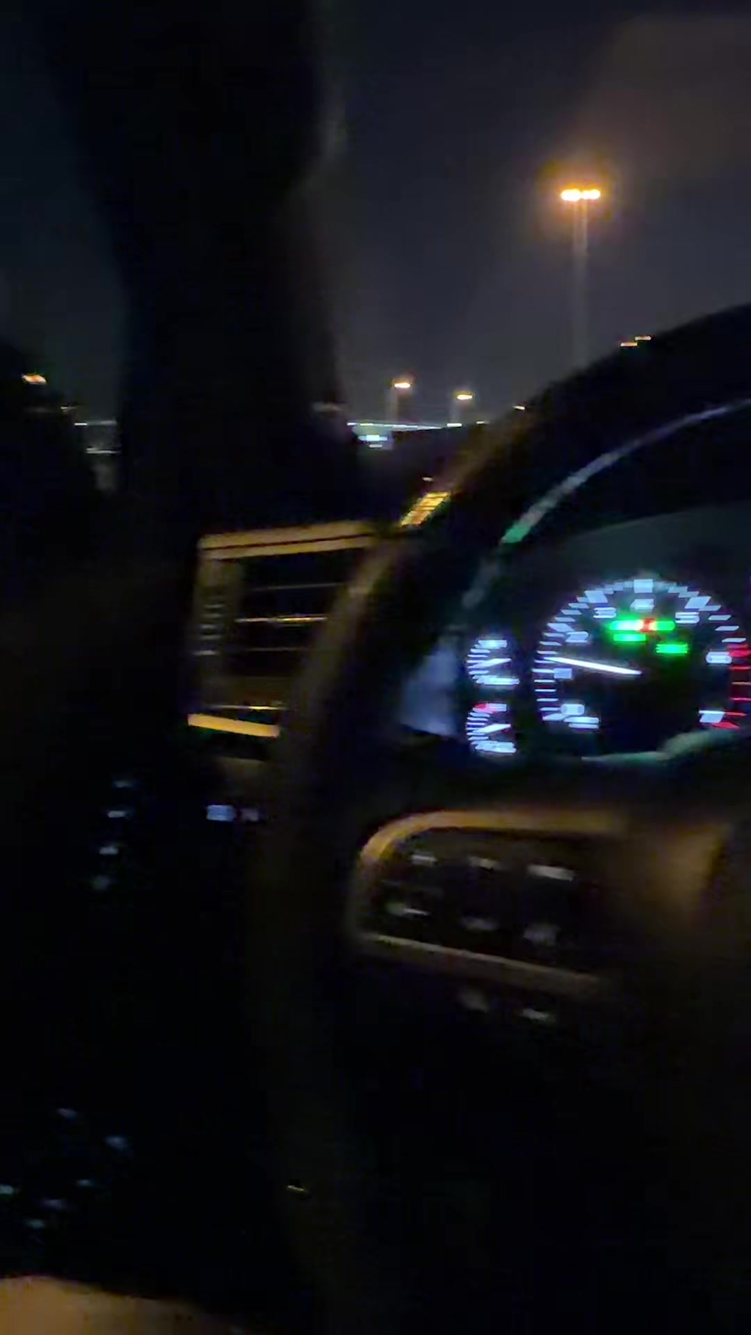 @974