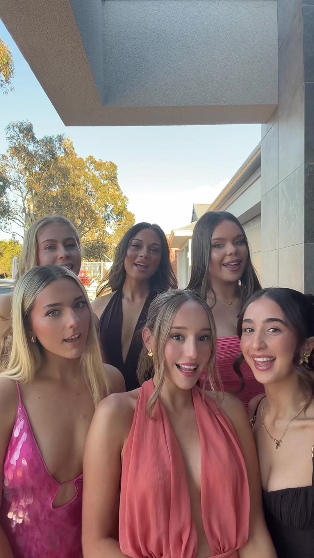@GirlsWhoGoon