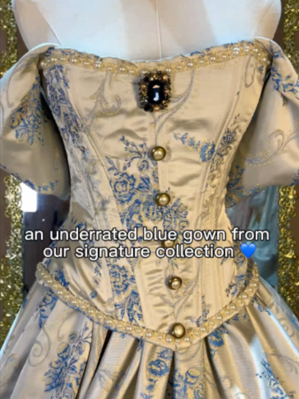@enchantrail.gowns on IG