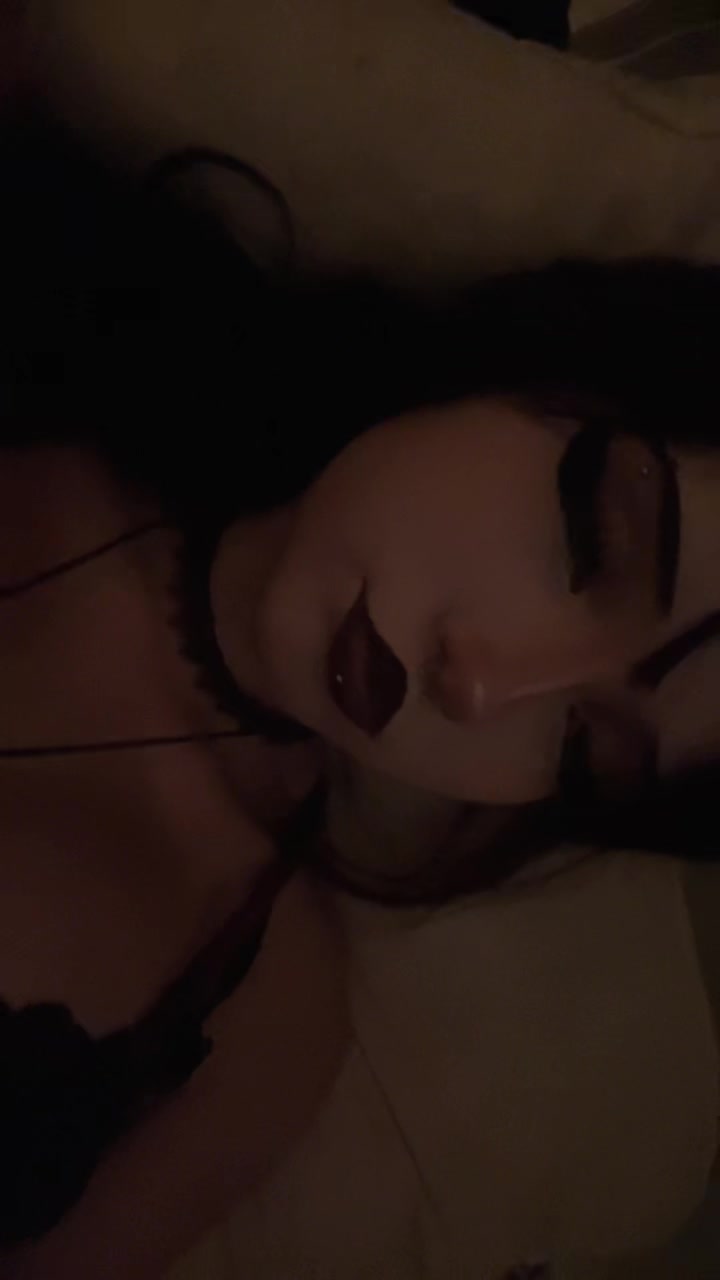 @𝕽 . 🪽