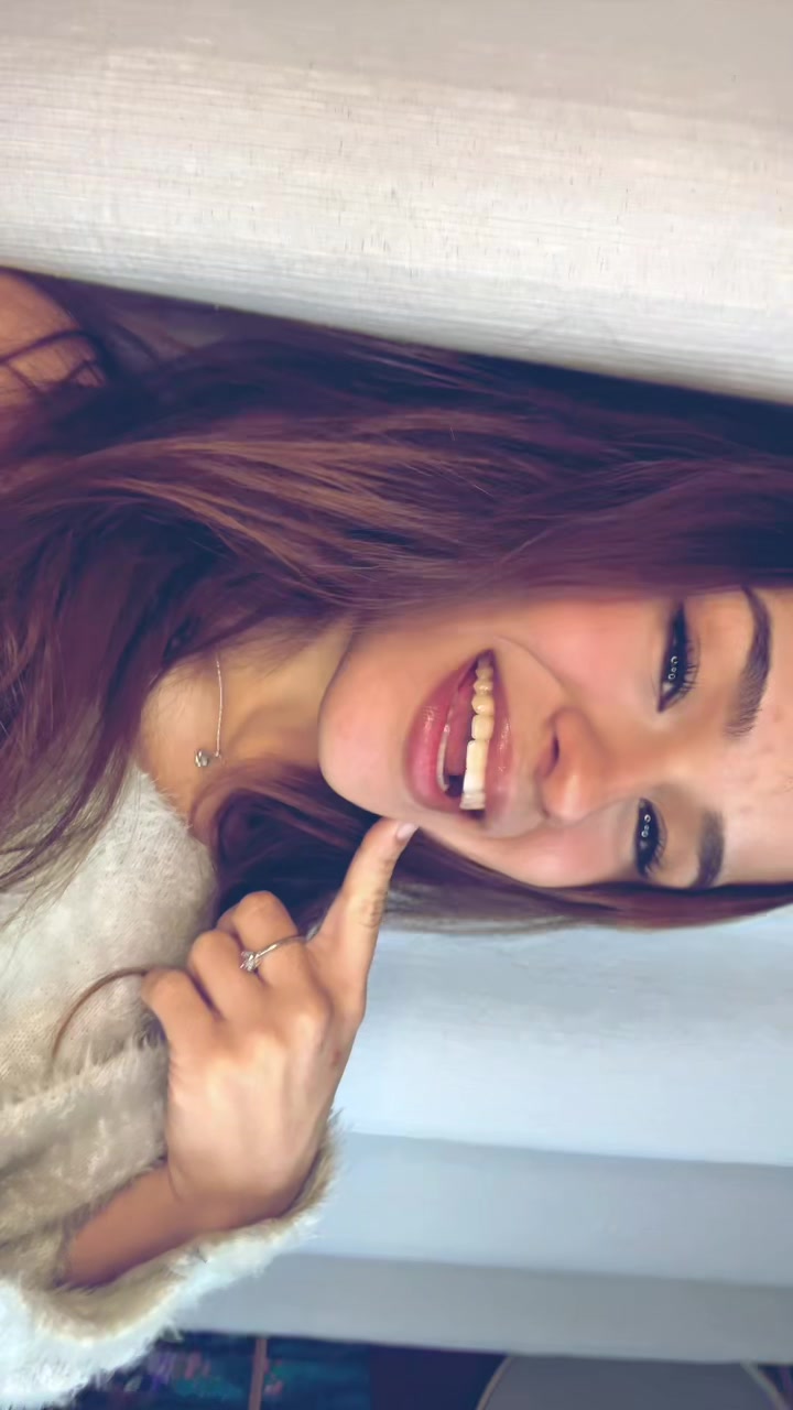 @Laura Santana