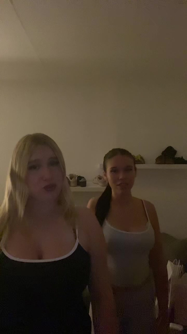 @Finja🇩🇪