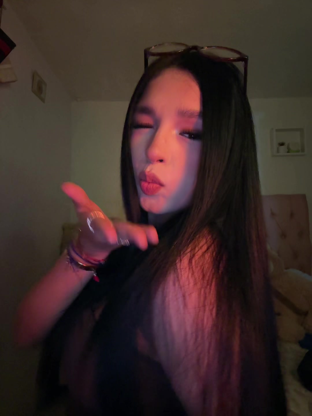 @_.𝘰𝘳𝘰𝘴𝘴𝘰𝘧