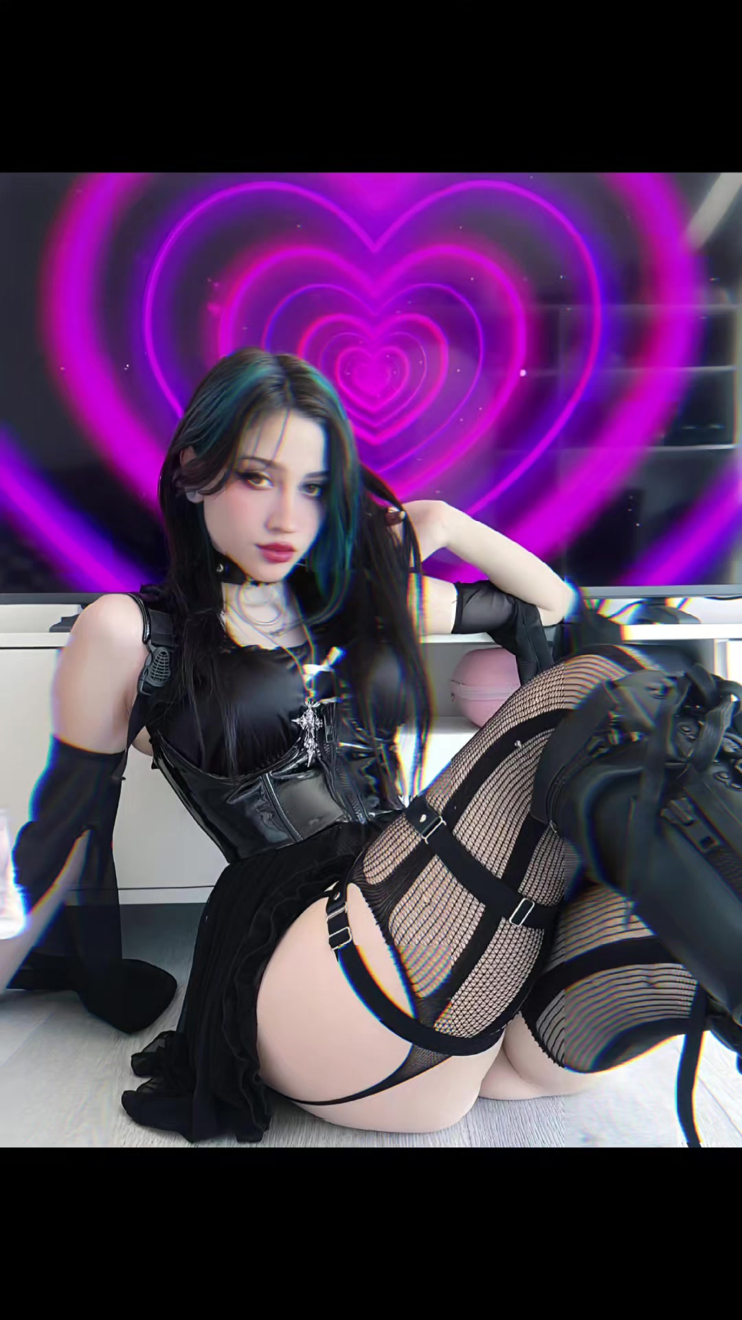 @Ru