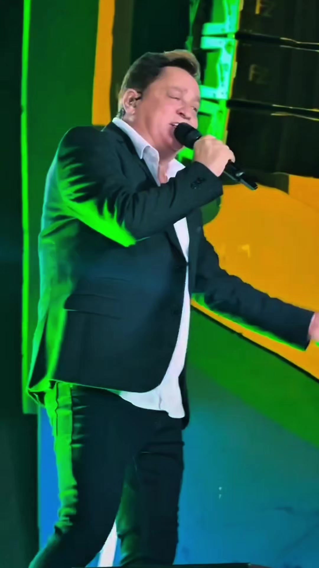 @Leonardo Sertanejo