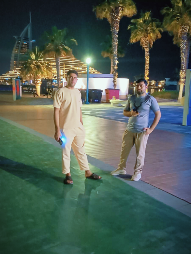 @➳ᴹᴿ᭄𝘼𝙡𝙤𝙣𝙚 𝙗𝙤𝙮 🇵🇰🇹🇷