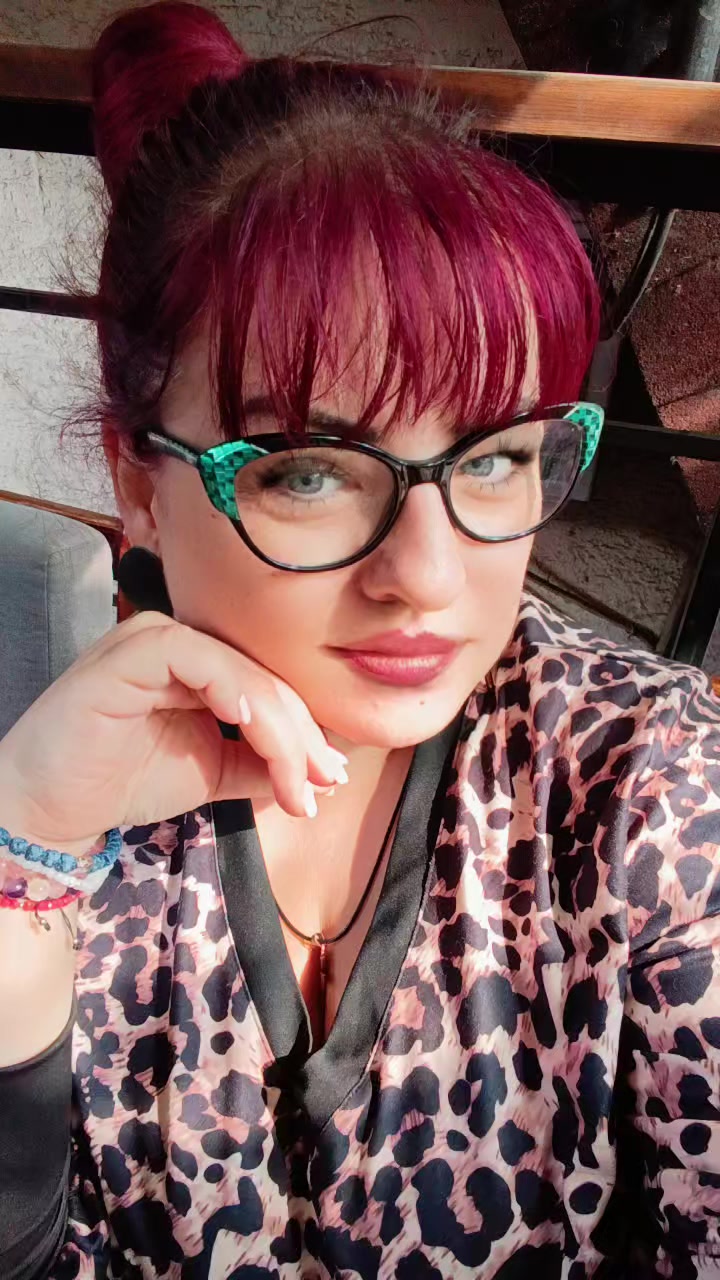 @Alisa u zemlji čuda