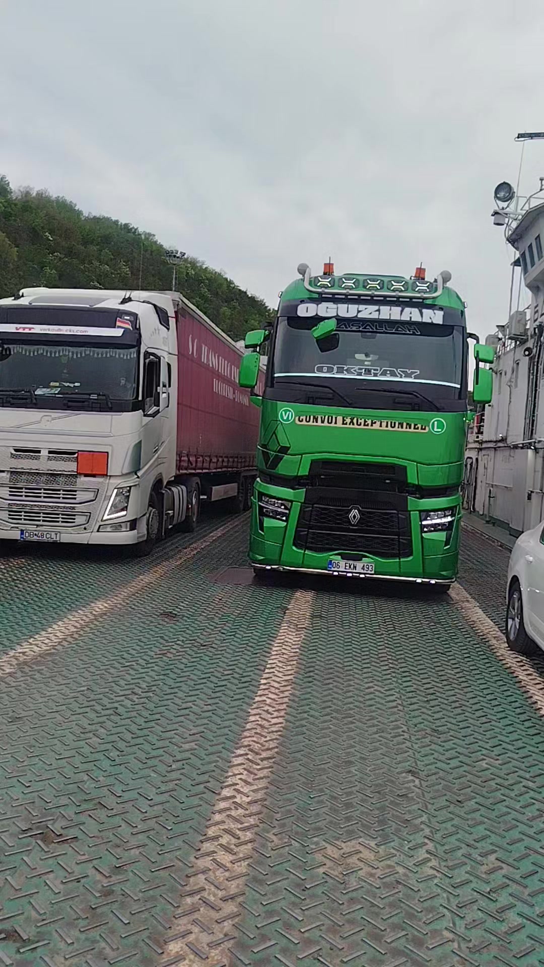 @&Ouml;zkan Y&ouml;r&uuml;k